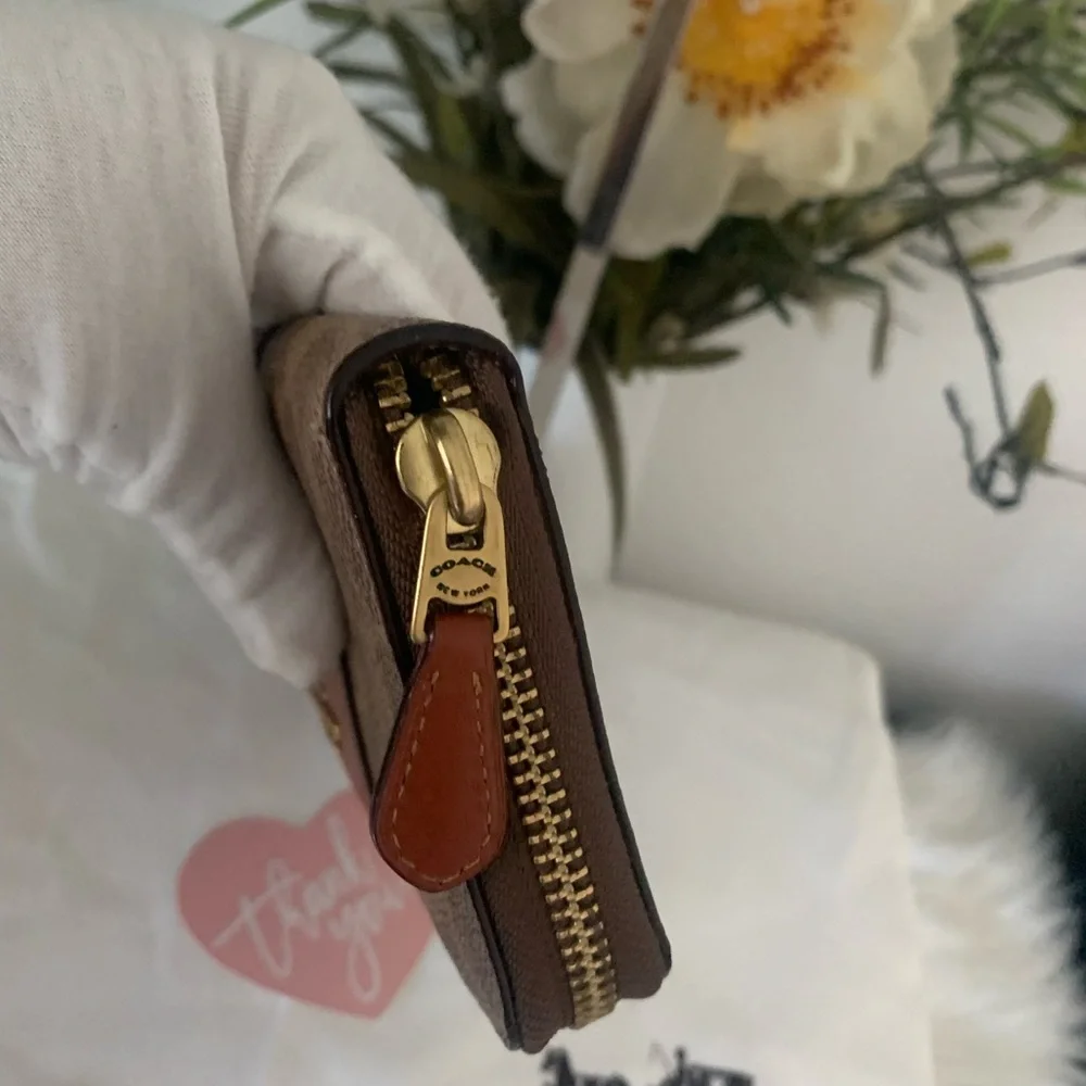 Coach Signature Tan Rust Zip Around Wallet - Picture 3 of 7